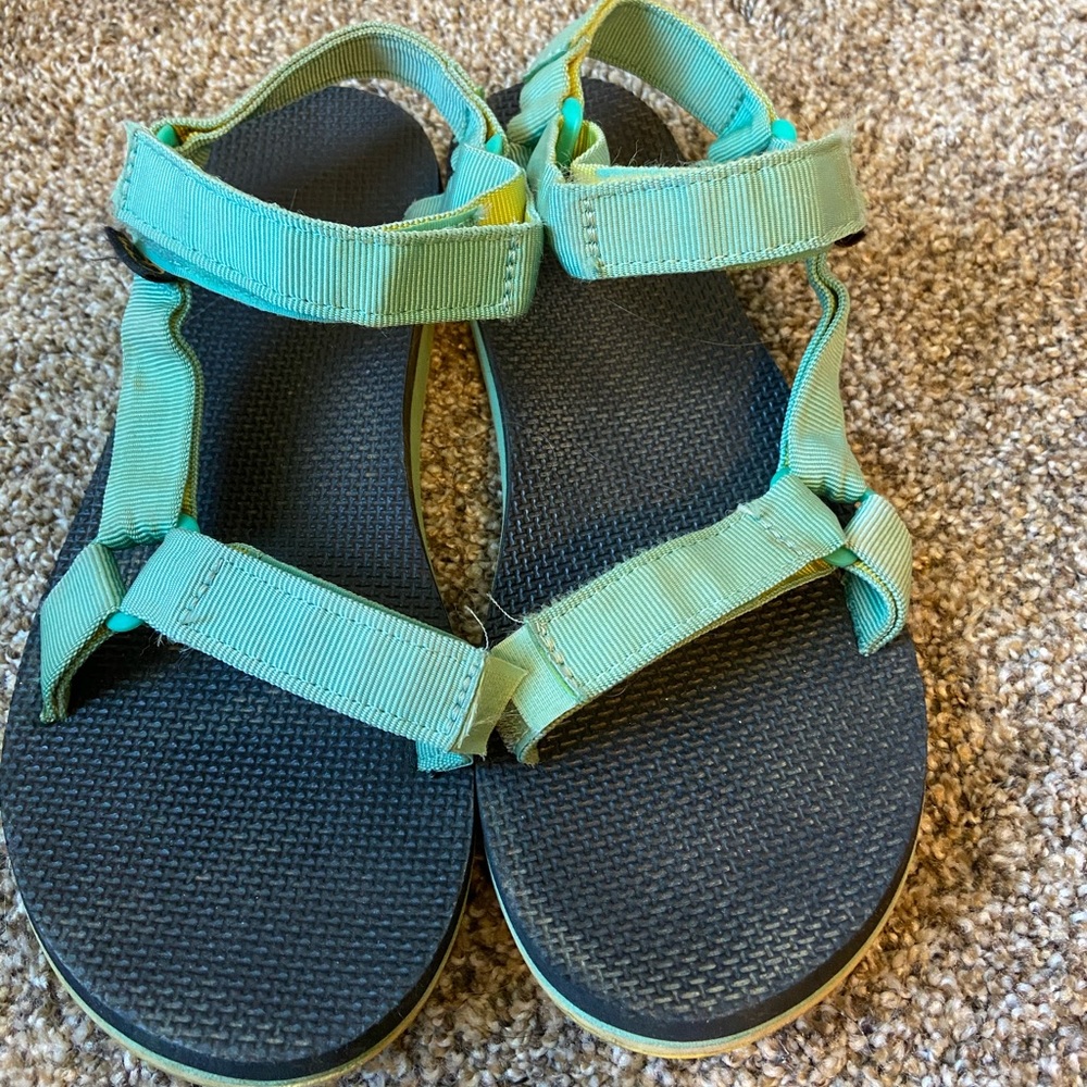 Teva. Water sandal size 10